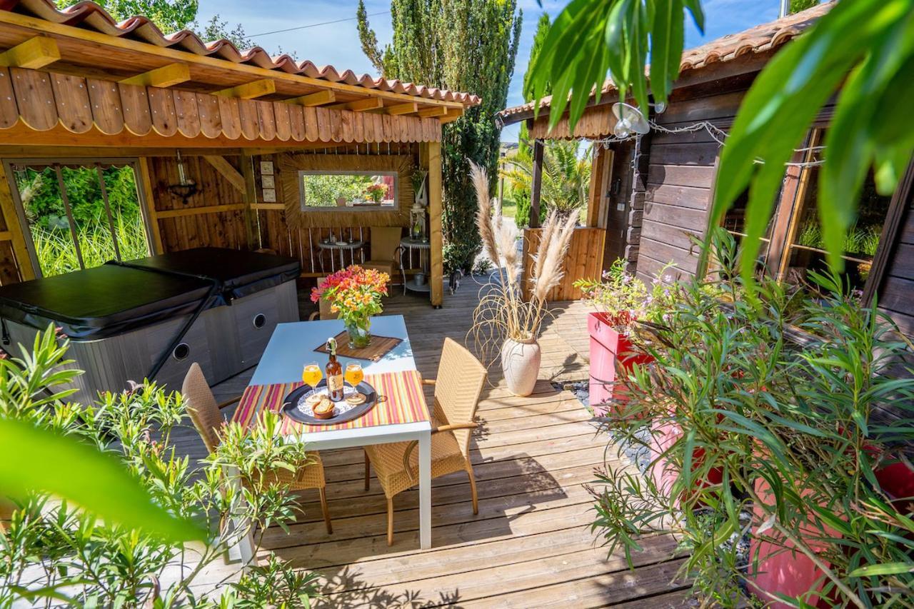 Le Bassin Du Tertre Bed and Breakfast Fronsac  Buitenkant foto