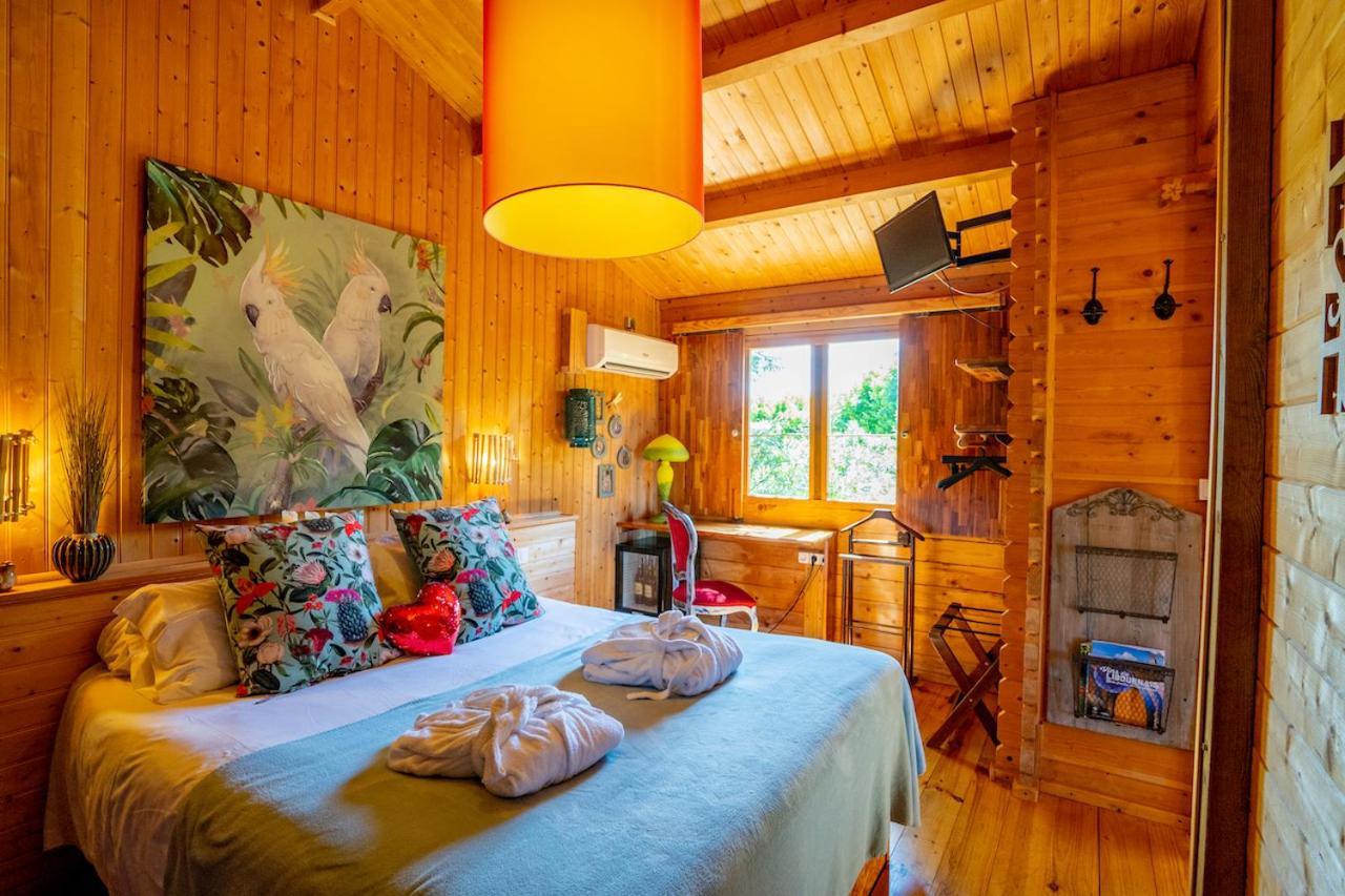 Le Bassin Du Tertre Bed and Breakfast Fronsac  Buitenkant foto