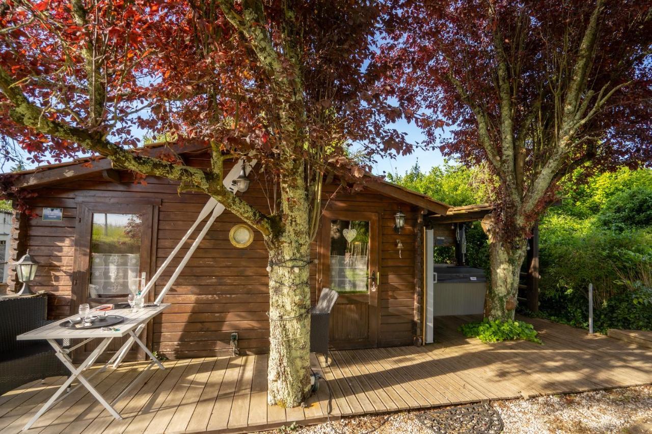 Le Bassin Du Tertre Bed and Breakfast Fronsac  Buitenkant foto