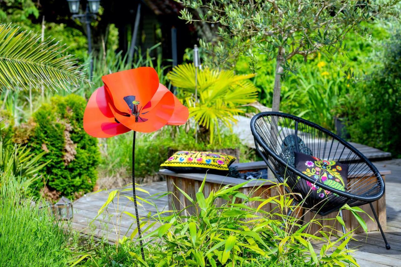 Le Bassin Du Tertre Bed and Breakfast Fronsac  Buitenkant foto